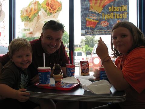 (Above) The Whiteaker family takes time out to help Miracle Treat Day
